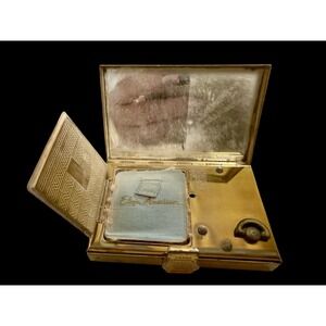 Vtg Elgin American Music Powder Box Gold tone W/Lyre Shaped Latch